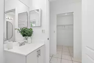 980 NE 212th Terrace, Miami, FL 33179 - Photo 9