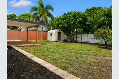 2013 Longwood Road, West Palm Beach, FL 33409 - Photo 19