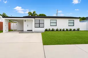 2013 Longwood Rd, West Palm Beach, FL 33409 - Photo 3