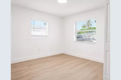 2013 Longwood Road, West Palm Beach, FL 33409 - Photo 17