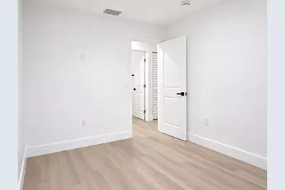 2013 Longwood Road, West Palm Beach, FL 33409 - Photo 13