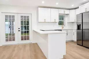 2013 Longwood Rd, West Palm Beach, FL 33409 - Photo 5