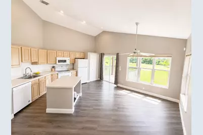 9847 Perfect Drive #168, Port Saint Lucie, FL 34986 - Photo 3