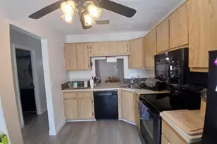 833 Hill Dr, West Palm Beach, FL 33415 - Photo 3