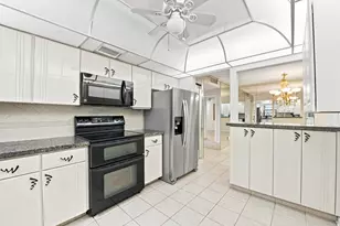 448 Piedmont J, Delray Beach, FL 33484 - Photo 11