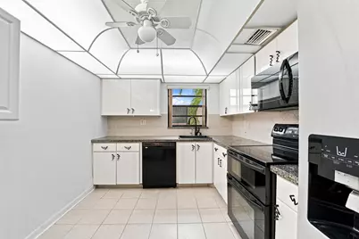 448 Piedmont J #448, Delray Beach, FL 33484 - Photo 9