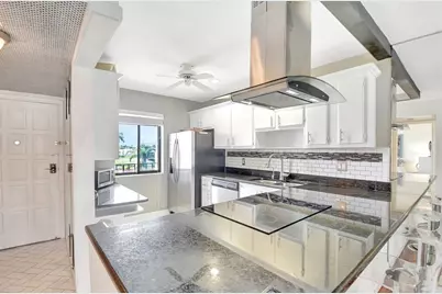 4070 Tivoli Court #307, Lake Worth, FL 33467 - Photo 11