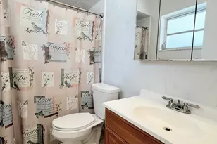 330 NE Solida Dr, Port Saint Lucie, FL 34983 - Photo 29