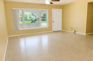 330 NE Solida Dr, Port Saint Lucie, FL 34983 - Photo 7
