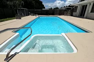 330 NE Solida Dr, Port Saint Lucie, FL 34983 - Photo 3