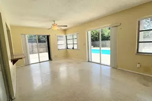 330 NE Solida Dr, Port Saint Lucie, FL 34983 - Photo 11