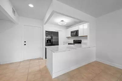 430 SE 2nd Avenue #21, Deerfield Beach, FL 33441 - Photo 3