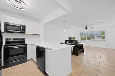 430 SE 2nd Avenue #21, Deerfield Beach, FL 33441 - Photo 1