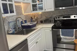 5861 NW 16th Pl, Sunrise, FL 33313 - Photo 3