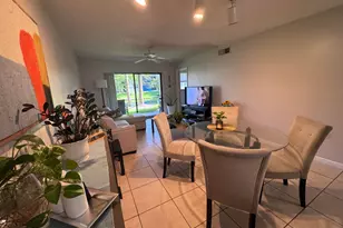9957 Nob Hill Pl, Sunrise, FL 33351 - Photo 5
