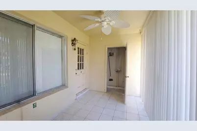 222 Pine Hov Circle #B-2, Greenacres, FL 33463 - Photo 3