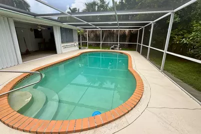 1261 SE 4th Court, Deerfield Beach, FL 33441 - Photo 5