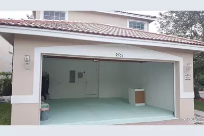 9761 NW 2nd Street, Coral Springs, FL 33071 - Photo 1