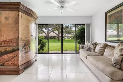 8271 Sun Lake Drive, Boca Raton, FL 33496 - Photo 15