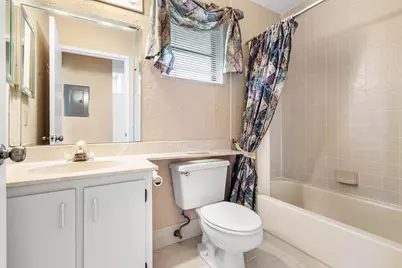 8271 Sun Lake Drive, Boca Raton, FL 33496 - Photo 17