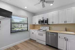 9286 Vista Del Lago, Boca Raton, FL 33428 - Photo 7