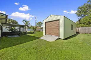 4682 SW Pearl St, Port Saint Lucie, FL 34953 - Photo 23