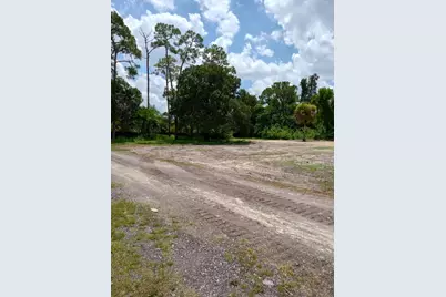 6395 Park Lane E, Lake Worth, FL 33449 - Photo 1