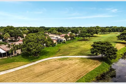 5569 Lakeview Mews Drive, Boynton Beach, FL 33437 - Photo 11