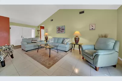 5569 Lakeview Mews Drive, Boynton Beach, FL 33437 - Photo 25