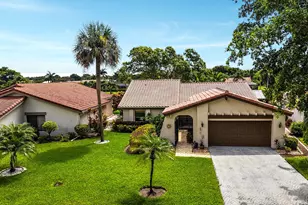 5569 Lakeview Mews Dr, Boynton Beach, FL 33437 - Photo 13