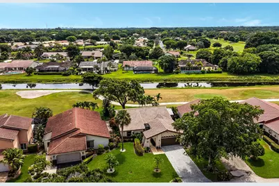 5569 Lakeview Mews Drive, Boynton Beach, FL 33437 - Photo 15