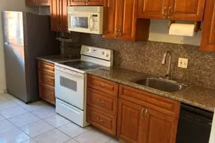 681 SW 14th St, Deerfield Beach, FL 33441 - Photo 1