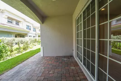 126 Lancaster Road, Boynton Beach, FL 33426 - Photo 33