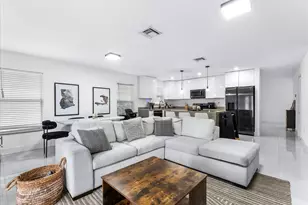 2848 NW 9th Pl, Fort Lauderdale, FL 33311 - Photo 11