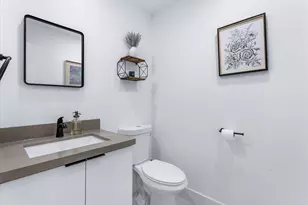 2848 NW 9th Pl, Fort Lauderdale, FL 33311 - Photo 17