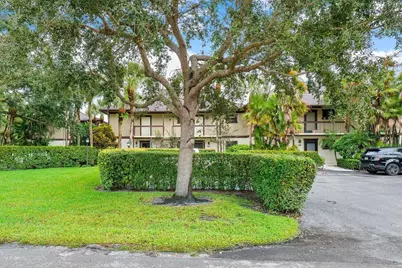 13334 Polo Club Road #208, Wellington, FL 33414 - Photo 21