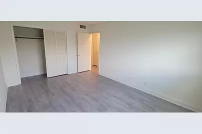 2110 NE 39th Street #3B, Fort Lauderdale, FL 33308 - Photo 9