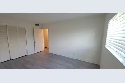 2110 NE 39th Street #3B, Fort Lauderdale, FL 33308 - Photo 11