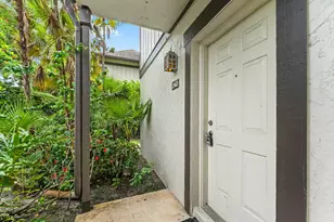 13334 Polo Club Rd, Wellington, FL 33414 - Photo 15