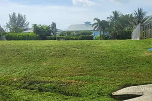 1711 Porpoise Ave, Fort Pierce, FL 34949 - Photo 1