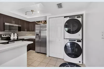 4151 N Haverhill Road #1504, West Palm Beach, FL 33417 - Photo 11