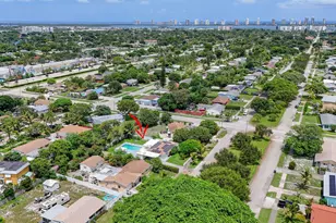813 Date Palm Dr, Lake Park, FL 33403 - Photo 49