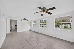 813 Date Palm Dr, Lake Park, FL 33403 - Photo 21