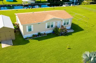 1059 Orange Loop, Okeechobee, FL 34974 - Photo 3