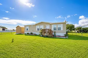 1059 Orange Loop, Okeechobee, FL 34974 - Photo 1