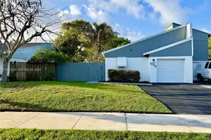 5028 NW 6th St, Delray Beach, FL 33445 - Photo 1