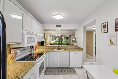 5718 Coral Lake Drive #206, Margate, FL 33063 - Photo 11