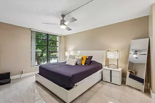 5718 Coral Lake Dr, Margate, FL 33063 - Photo 13