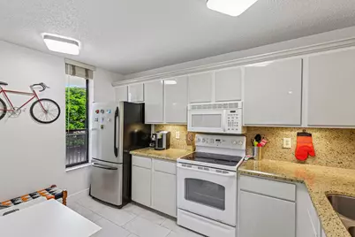 5718 Coral Lake Drive #206, Margate, FL 33063 - Photo 17