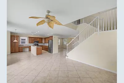 11728 SW Bennington Circle, Port Saint Lucie, FL 34987 - Photo 11
